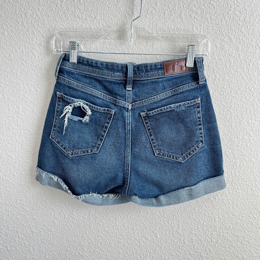 Hollister Curvy Ultra High Rise Mom Short Women's 25 Distressed Cuffed Stretch - Picture 2 of 4